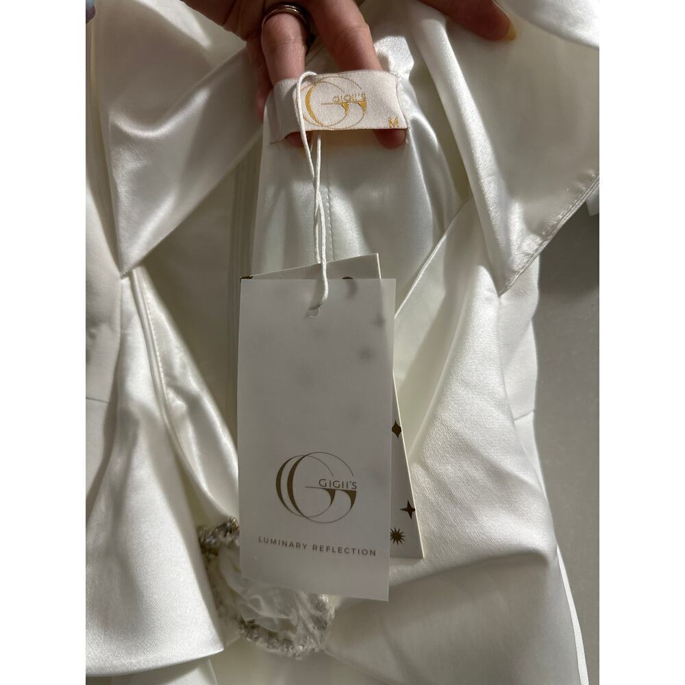 Gigii's June Dress White size Med - Picture 7 of 13